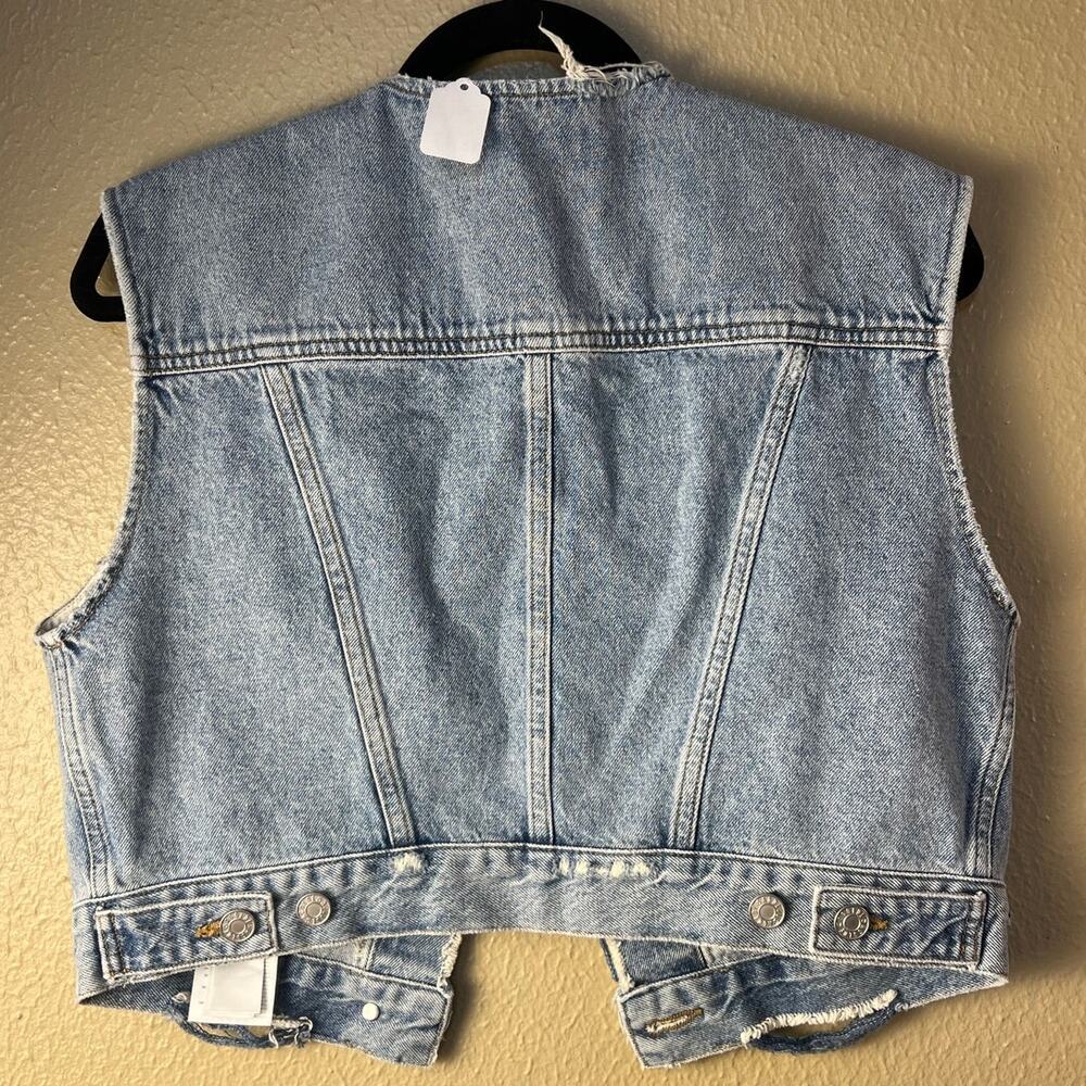AGOLDE Leo Sleeveless Distressed Denim Vest Size M - Picture 2 of 7